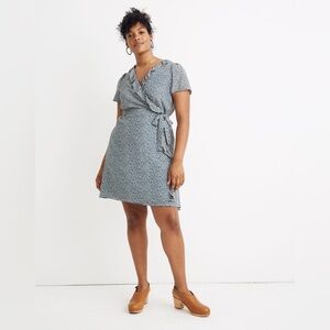 Madewell Silk Ruffle-Edge Wrap Dress in Bitsy Floral